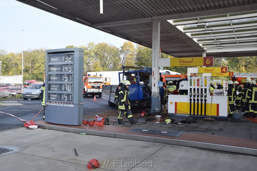 VU PKlemm LKW Tanksaeule A 59 Rich Koenigswinter TRA Schloss Roettgen P019.JPG - Miklos Laubert